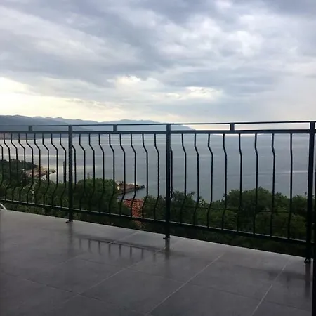 Adria 2 Novi Vinodolski