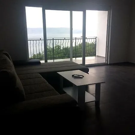 Adria 2 Novi Vinodolski